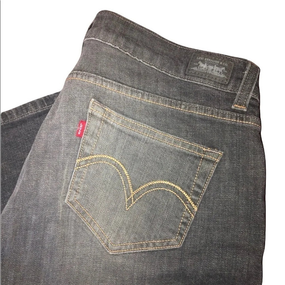 Levi’s dark gray jean - Picture 3 of 7